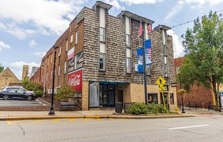 Downtown Morgantown Apartments | Steps from WVU | 1 & 2 Bedrooms Available