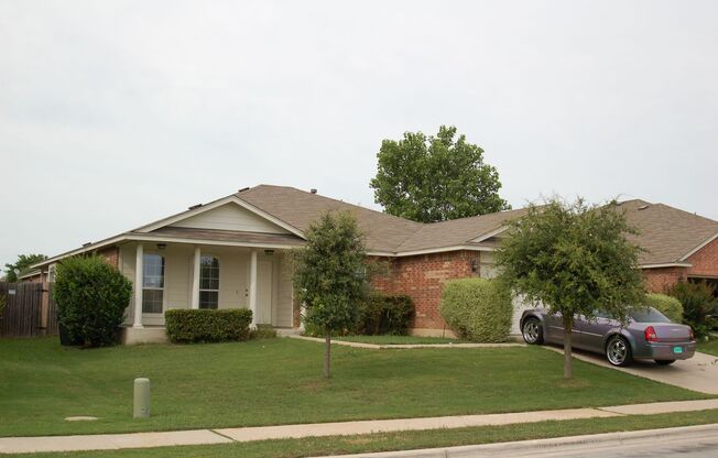 Check out this SWEET 4 bed/2 bath home!