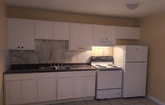 1 bed, 1 bath, 260 sqft, $520, Unit B-2