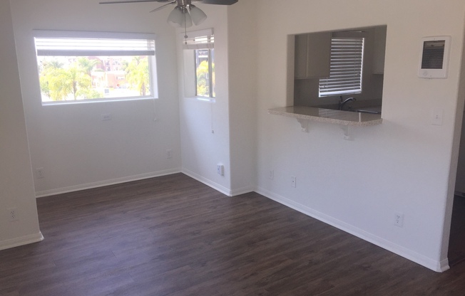 Studio, 1 bath, 350 sqft, $1,545, Unit 404