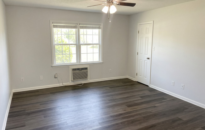 1 bed, 1 bath, 750 sqft, $1,050