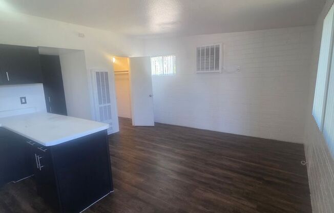 1033 S. Mariana St.