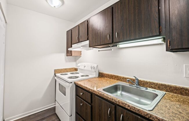 1 bed, 1 bath, 615 sqft, $850, Unit 2129-12