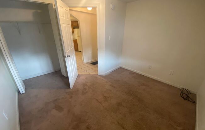 3 beds, 1 bath, $2,300, Unit #5