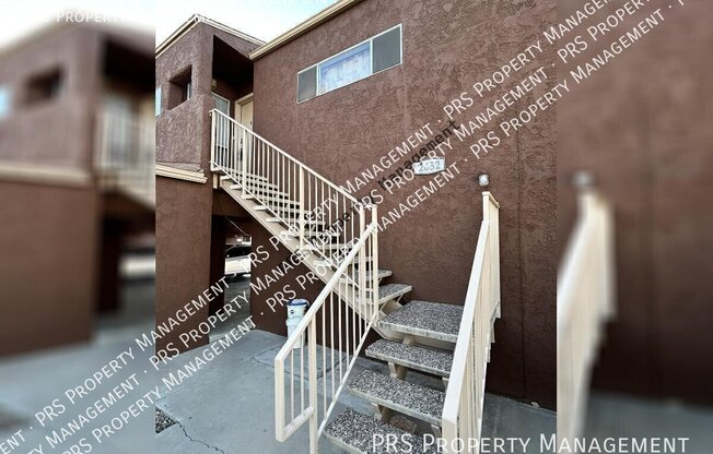 2652 E OAKLEAF DR