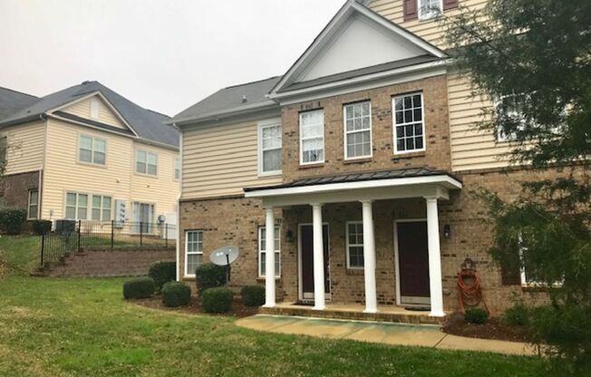 This stunning 3 Bedroom 2.5 Bath duplex style townhouse is located in the beautiful Riviera Community in Ballantyne!