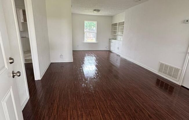 2309 MDW LN