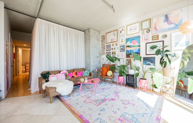 Studio, 1 bath, $1,950, Unit # 753