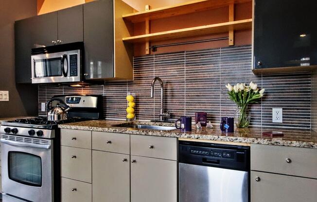1 bed, 1 bath, $7,000, Unit PHA