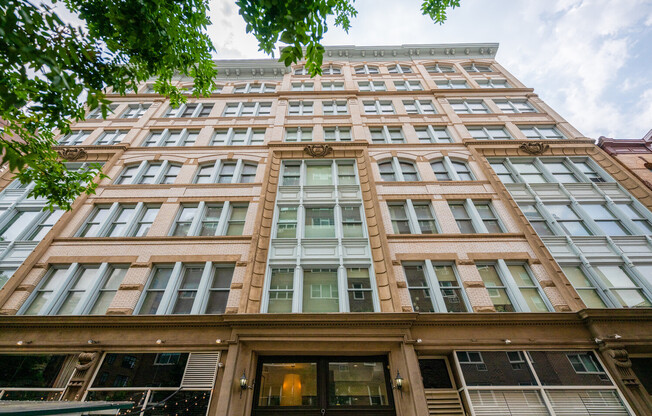 9 BARROW ST