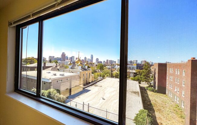 4 beds, 2 baths, 1,732 sqft, $4,595, Unit 100