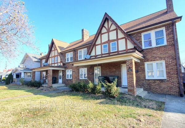 600 S HAGUE AVE