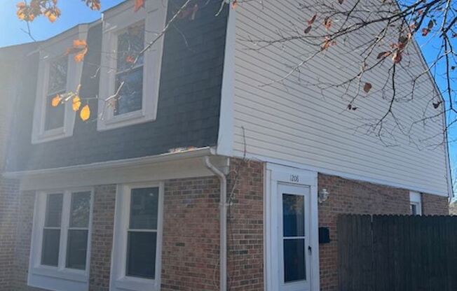 1208 Lynnhaven Parkway