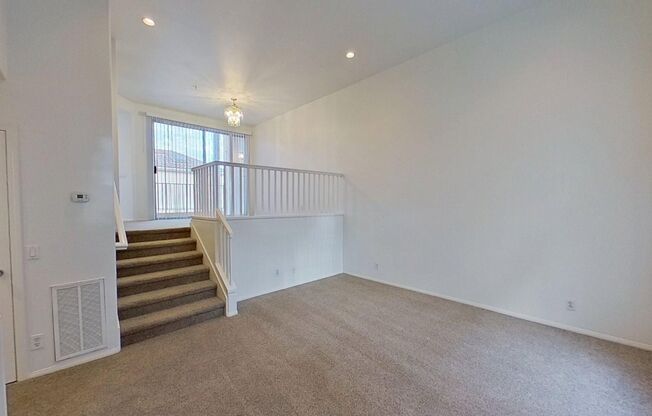 1002 Reggio Aisle, Irvine: Spacious 3 Bed 2.5 Townhouse!