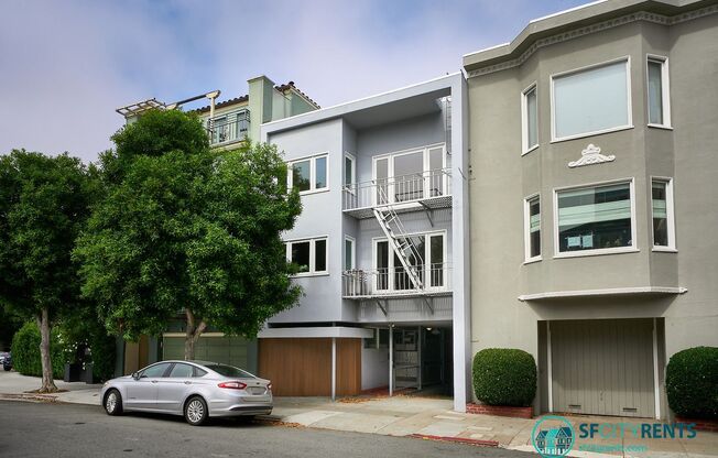 Marina: Top Floor near Presidio & Crissy Field w/ Optional Parking