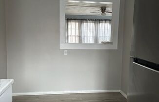 2 beds, 1 bath, 650 sqft, $1,195, Unit 601-11