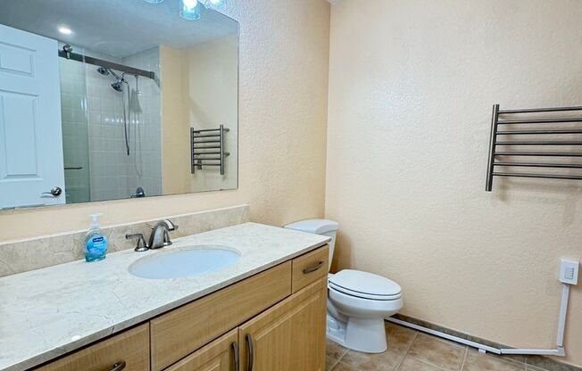 2 beds, 2 baths, $2,900