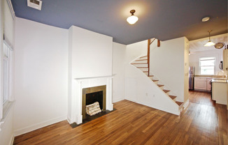 Beautiful 2 BR Townhouse in Atlas District