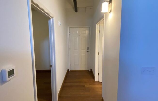 1 bed, 1 bath, 540 sqft, $1,150, Unit Unit 122B
