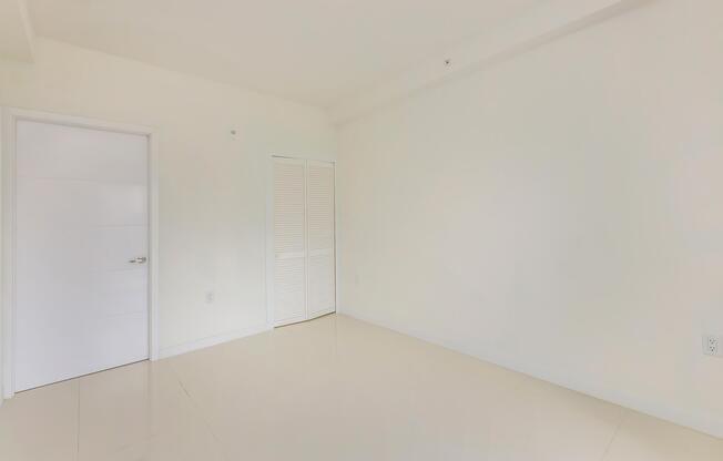 2 beds, 2 baths, 1,176 sqft, $2,700