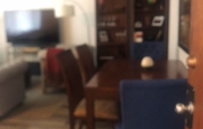 1 bed, 1 bath, $1,195, Unit 17