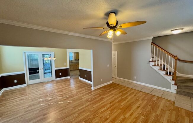 Elegant 2-Story Townhome with Sunroom & Luxury ensuite!
