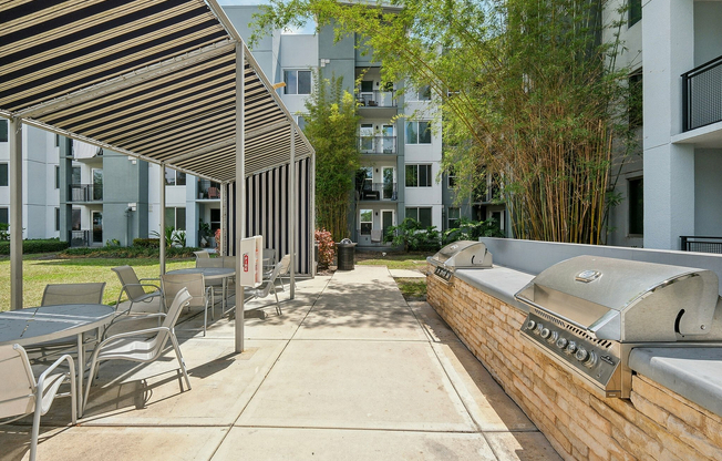 81-web-or-mls-Congress Park Dr-2304-923
