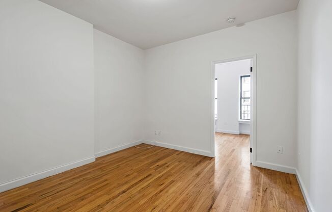 172 East 82nd St