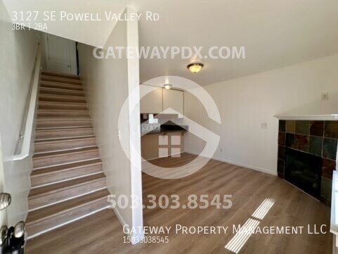 3127 SE POWELL VLY RD