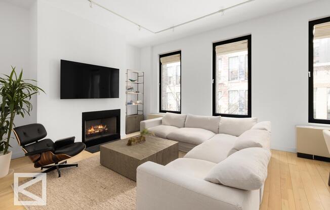 51 CROSBY ST