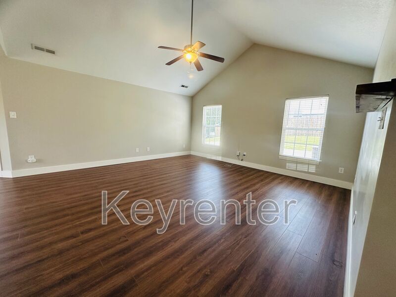 5330 BLUE STAR DR