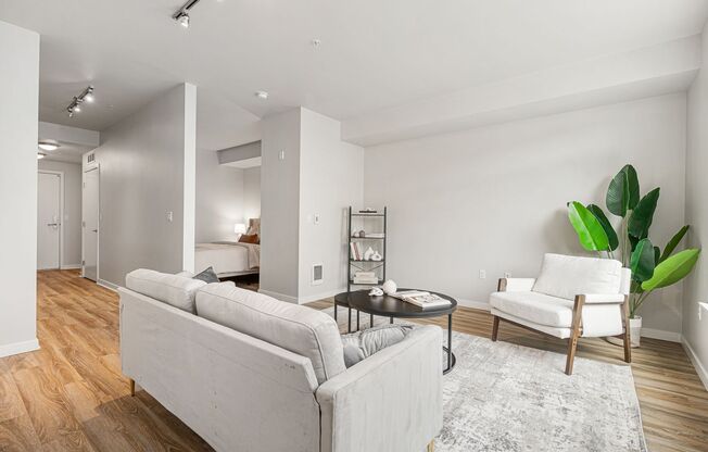 Studio, 1 bath, 565 sqft, $1,995, Unit A517