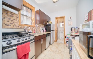 454 9 AVE