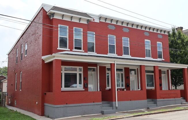 Social Club/Center Street Apartments