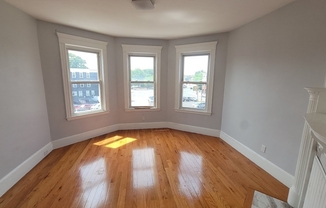 4 ROSECLAIR