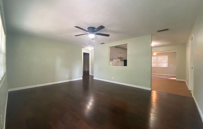 2 beds, 1 bath, $1,700