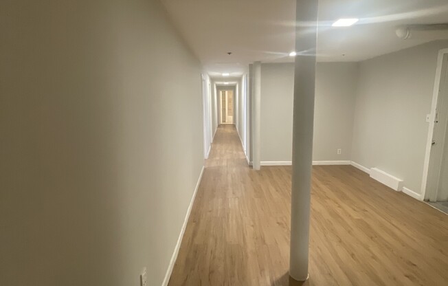 4 beds, 2 baths, $5,900, Unit 51
