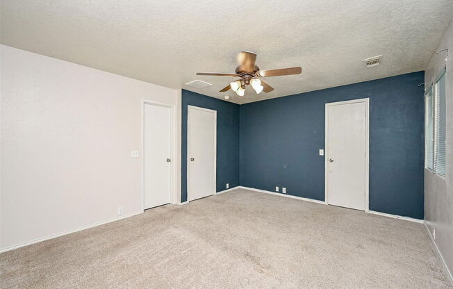 3 beds, 1.5 baths, 1,288 sqft, $1,377