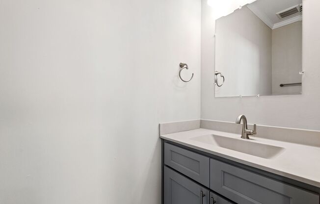 3 beds, 2.5 baths, $1,900, Unit Unit A
