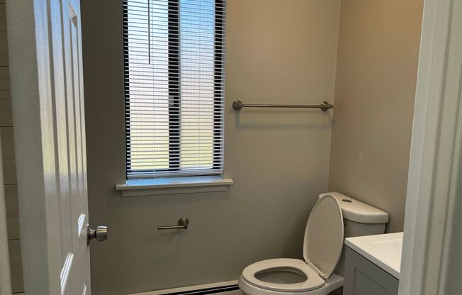 1 bed, 1 bath, 1,037 sqft, $2,025, Unit 75-B3