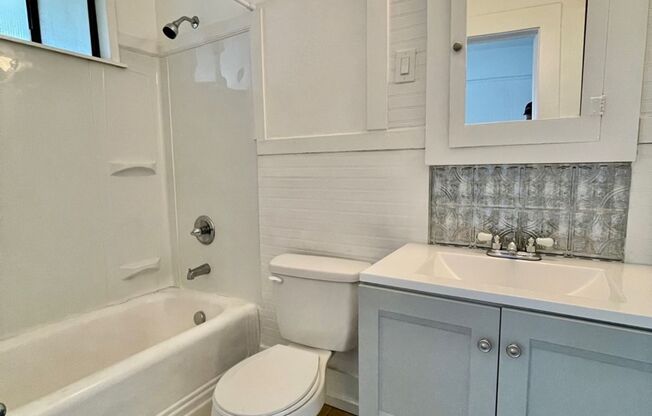 518 G Street Apartments!