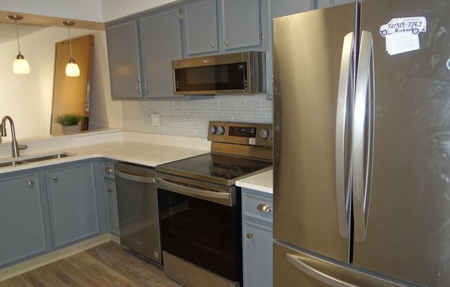 2/2 condo in Dunedin - 55+ community