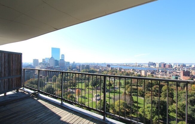 1 bed, 1 bath, 725 sqft, $3,600, Unit 25K