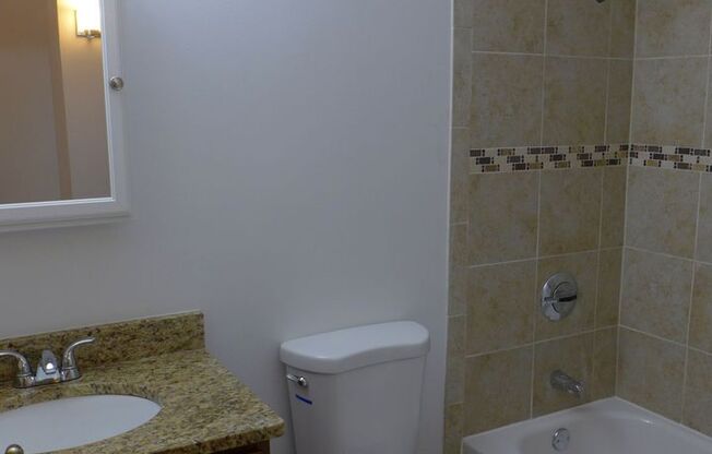 2 beds, 2 baths, 1,250 sqft, $2,950, Unit 07C