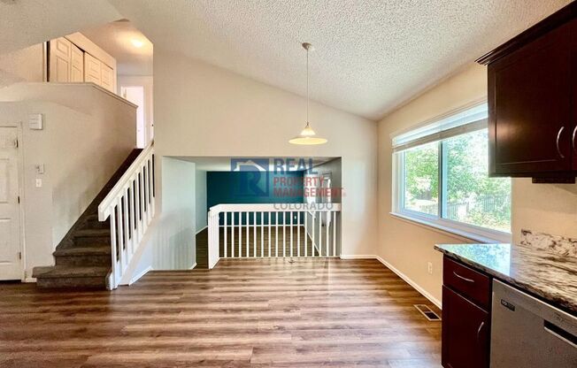 5246 E 128 DR