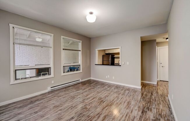 1 bed, 1 bath, 552 sqft, $1,750, Unit 304