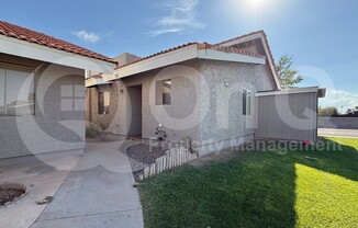 406 E LINDA LN