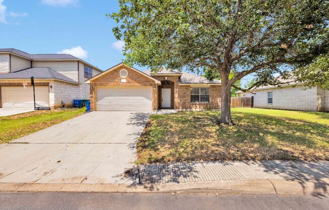 Stunning 4-Bedroom, 2-Bath Home on Elm Glade
