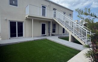 729 SW 3rd St (Catalina's Properties)