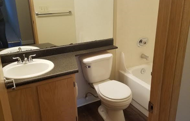 1 bed, 1 bath, 719 sqft, $1,875, Unit 113